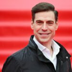 дмитрий дюжев