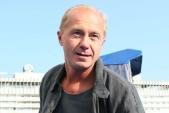 андрей панин