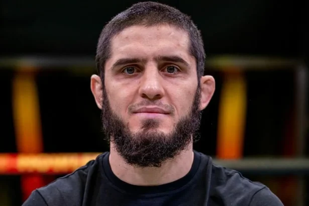 ислам махачев