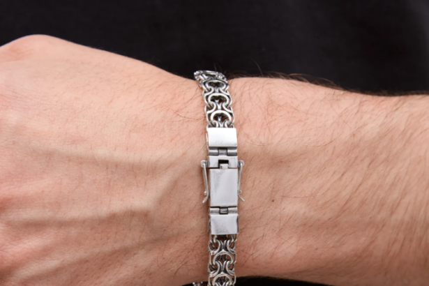 Срібний браслет