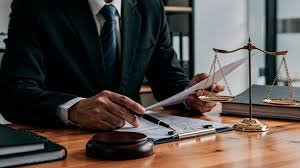 Адвокат з кримінальних справ